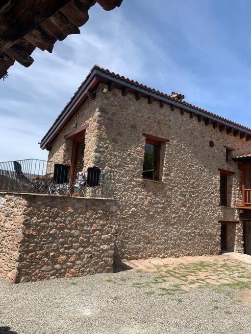 Preciosa Casa Rural Cal Jaumet Cava ภายนอก รูปภาพ