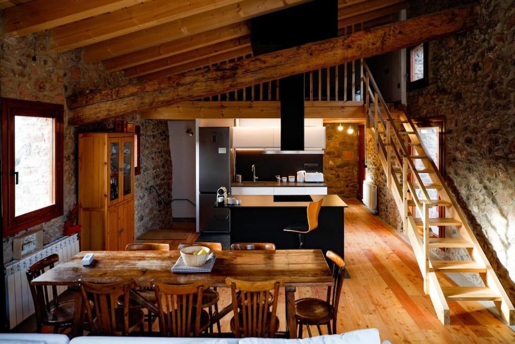 Preciosa Casa Rural Cal Jaumet Cava ภายนอก รูปภาพ