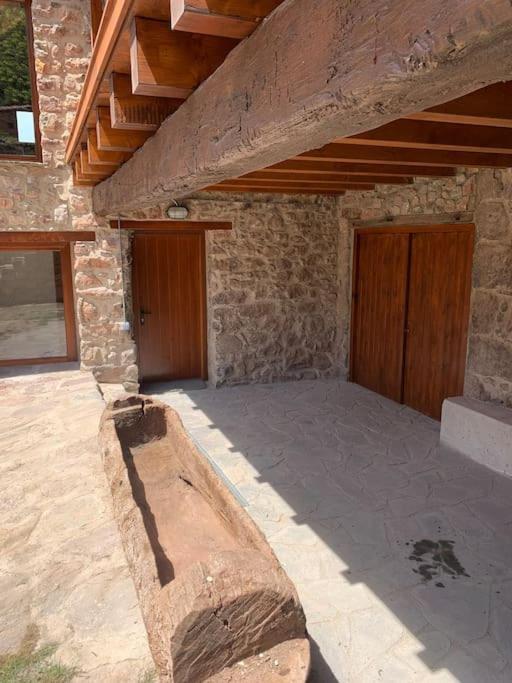 Preciosa Casa Rural Cal Jaumet Cava ภายนอก รูปภาพ
